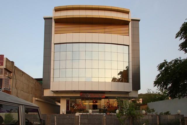 Hotel Sheela Shree Plaza Jhānsi Buitenkant foto